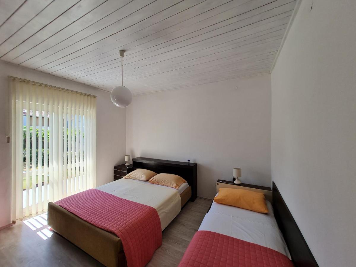 Guest House Barba Bibinje Kültér fotó