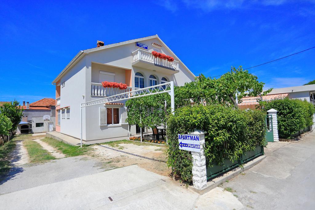 Guest House Barba Bibinje Kültér fotó